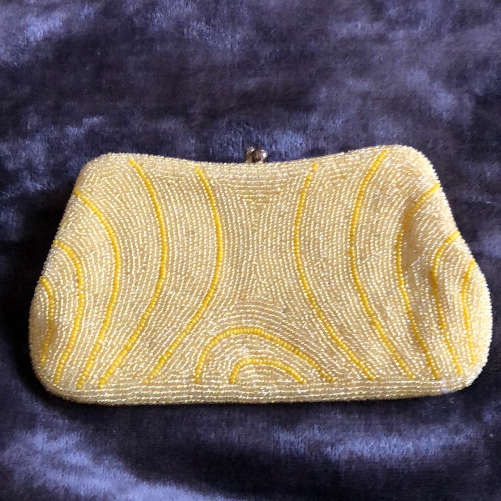 Delill vintage beaded purse